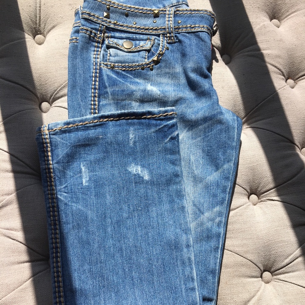 Jeans